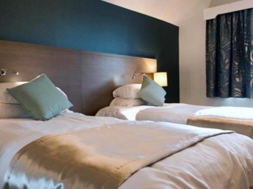 The Portland Hotel Wetherspoon Chesterfield Exteriér fotografie
