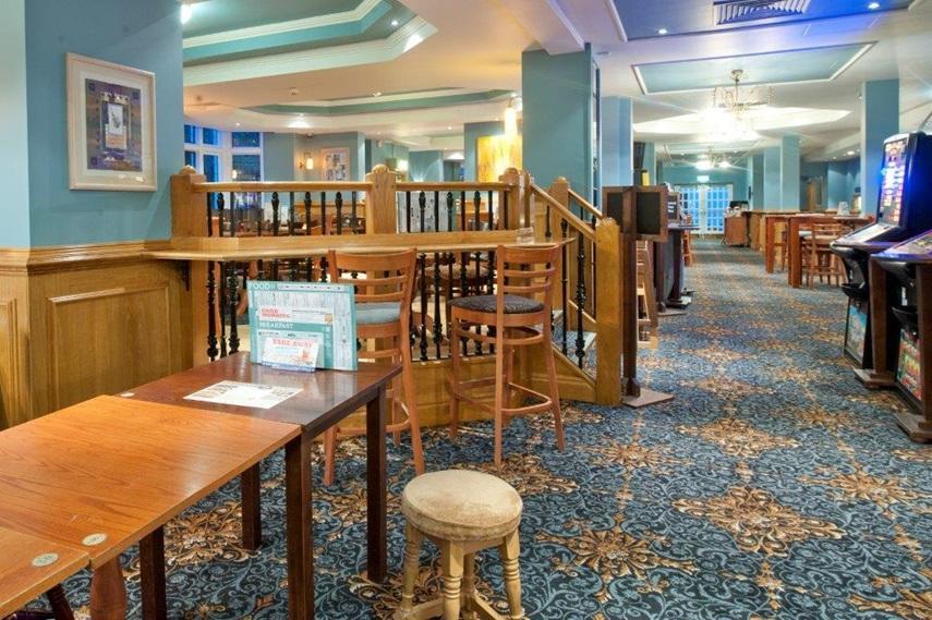 The Portland Hotel Wetherspoon Chesterfield Exteriér fotografie